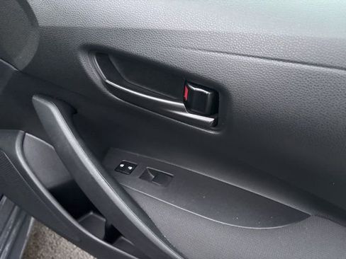 Certified 2024 Toyota Corolla LE image 10