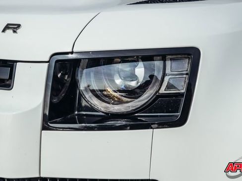 Used 2022 Land Rover Defender 110 X-Dynamic HSE image 63