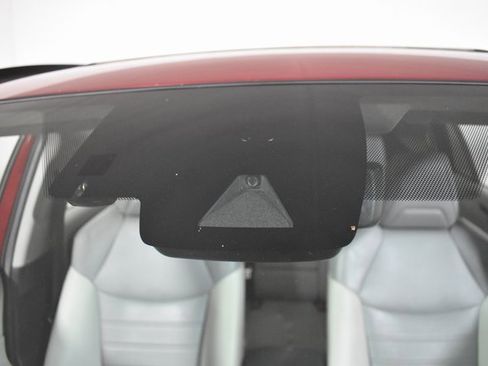 Used 2019 Toyota RAV4 XLE Premium image 35