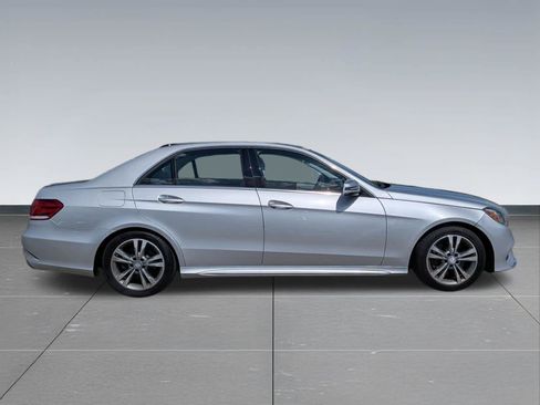 Used 2015 Mercedes-Benz E 350 4MATIC Sedan image 6