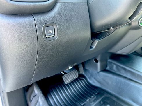 New 2025 GMC Sierra 1500 Pro w/ Pro Value Package image 16