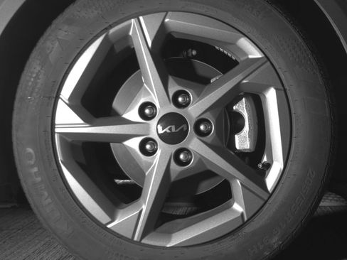 Used 2025 Kia K4 FWD image 13