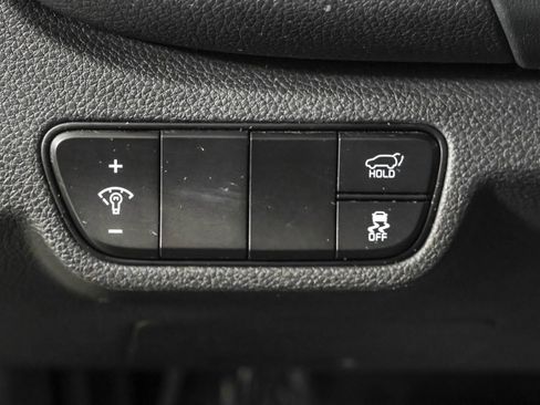 Used 2024 Kia Seltos SX w/ SX Sunroof Package image 27