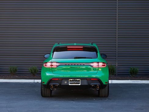 New 2026 Porsche Macan GTS image 6