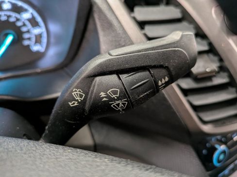 Used 2021 Ford Transit Connect XL image 20