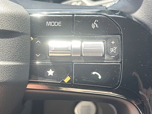 New 2026 Kia Sorento LX FWD image 22