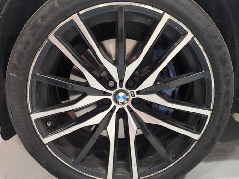 Used 2019 BMW X5 xDrive40i w/ M Sport Package AWD/4WD image 10