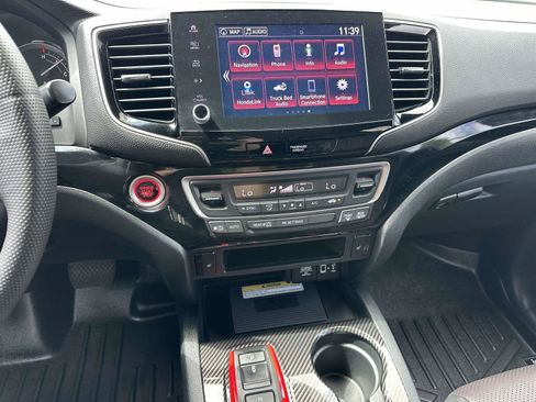Used 2023 Honda Ridgeline Black Edition image 16