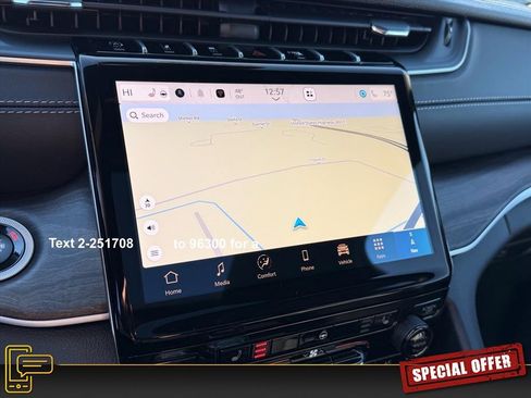 New 2025 Jeep Grand Cherokee Limited image 13