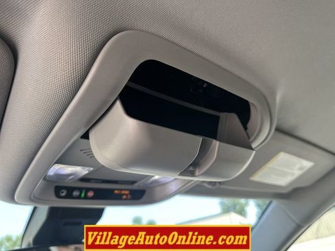 Used 2020 Chevrolet Equinox LT FWD image 15