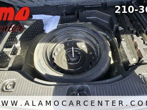 Used 2018 Buick Encore Preferred image 26