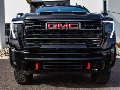 Used 2024 GMC Sierra 3500 AT4 w/ AT4 Premium Plus Package image 2