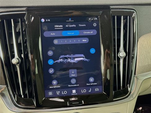 Used 2023 Volvo S90 B6 Plus AWD/4WD image 19