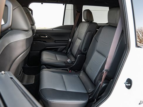 Used 2025 Lexus GX 550 w/ Accessory Package (2T) image 65