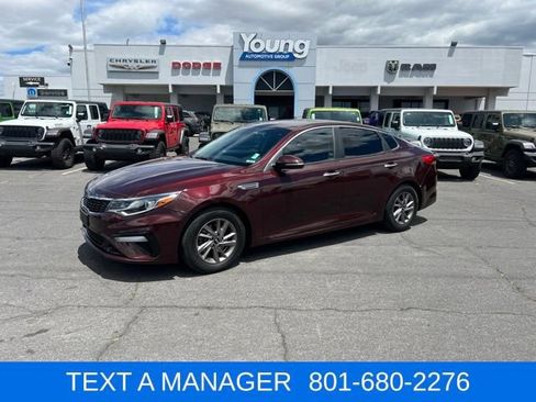 Used 2020 Kia Optima LX FWD image 1