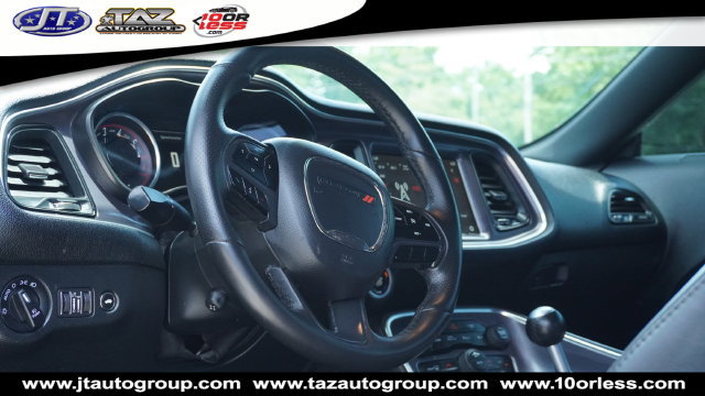 Used 2018 Dodge Challenger R/T Scat Pack RWD image 10