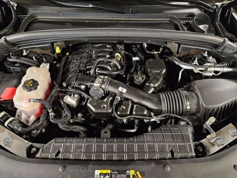 Used 2023 Jeep Grand Cherokee L Limited image 22