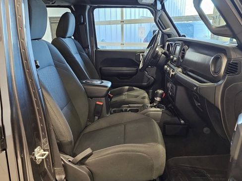 Used 2020 Jeep Gladiator Sport w/ Quick Order Package 24S image 27