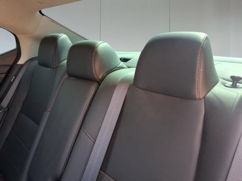 Used 2024 Nissan Sentra SR w/ SR Premium Package FWD image 12