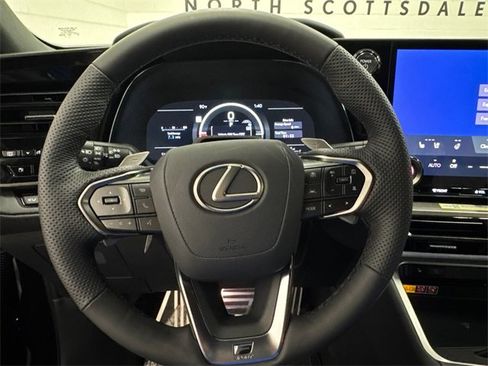 New 2026 Lexus TX 500h AWD image 5