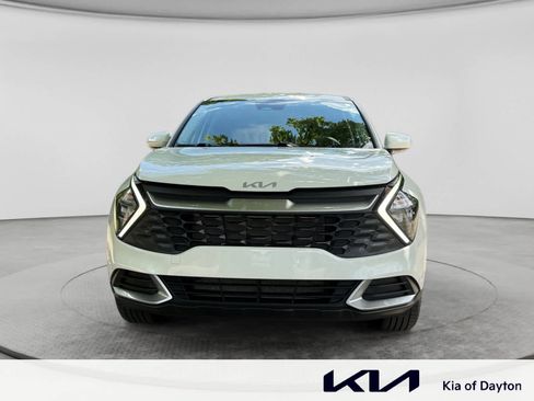 Used 2023 Kia Sportage LX AWD/4WD image 2