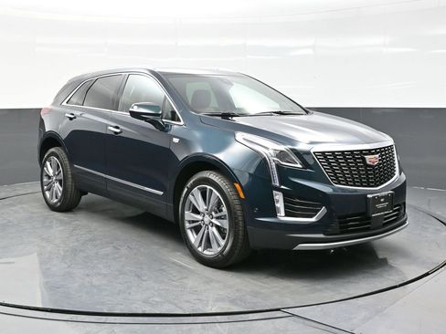 New 2025 Cadillac XT5 Premium Luxury w/ Technology Package AWD/4WD image 1