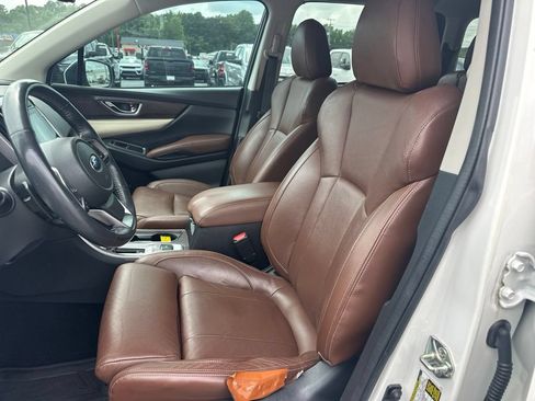 Used 2019 Subaru Ascent Touring AWD/4WD image 10
