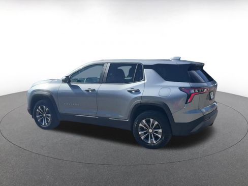 Used 2025 Chevrolet Equinox LT image 9