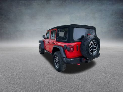 Used 2024 Jeep Wrangler Unlimited Rubicon w/ Convenience Group image 43