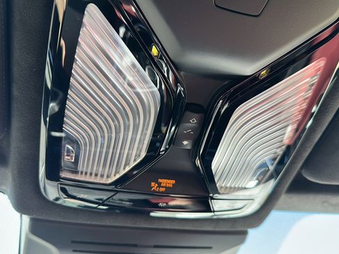 New 2026 BMW X6 xDrive40i w/ Climate Comfort Package image 28