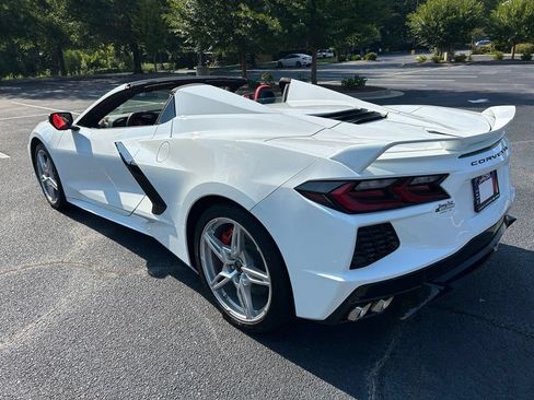 Used 2024 Chevrolet Corvette Stingray Preferred Conv w/ Z51 Performance Package RWD image 27