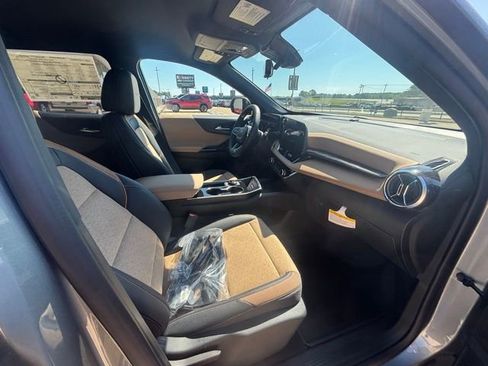 New 2026 Chevrolet Equinox ACTIV w/ Safety and Technology Package FWD image 16