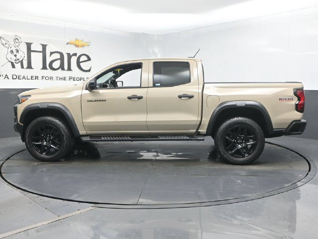 Used 2023 Chevrolet Colorado Trail Boss w/ LPO, Dark Essentials Package AWD/4WD image 56