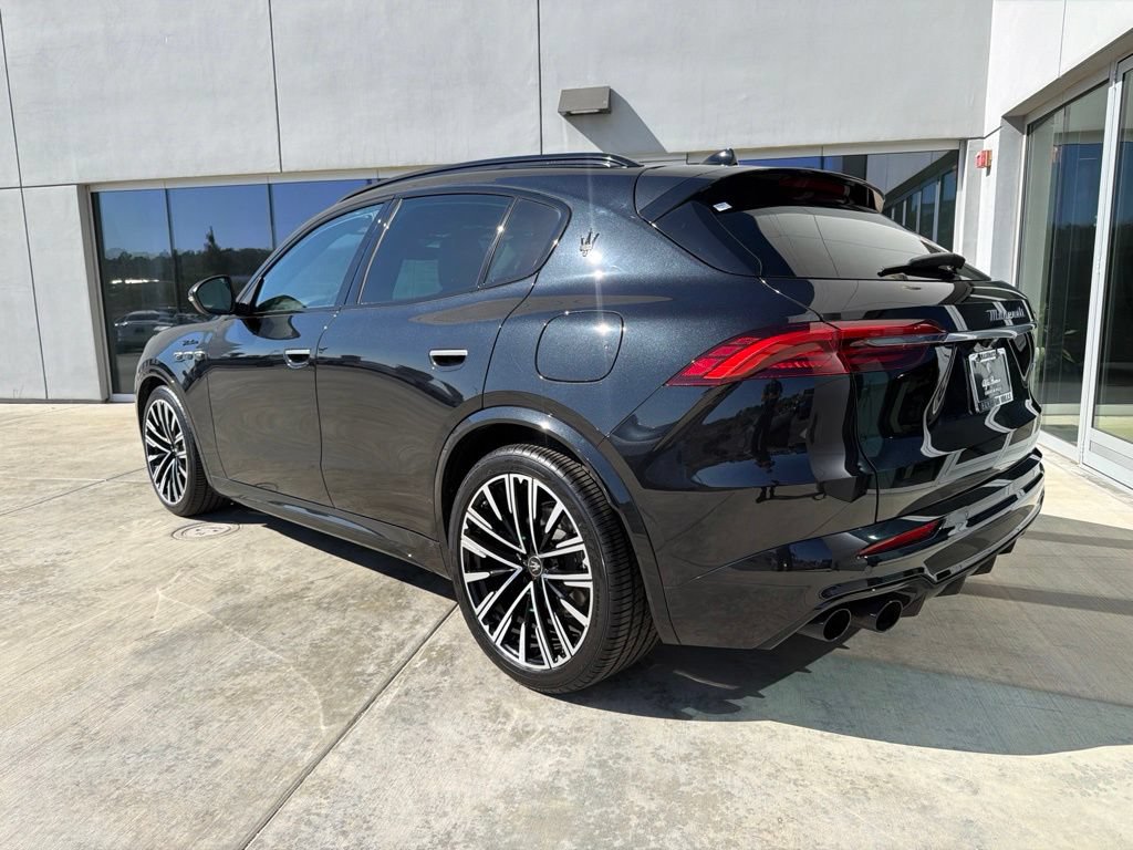 Certified 2023 Maserati Grecale Folgore AWD/4WD image 6