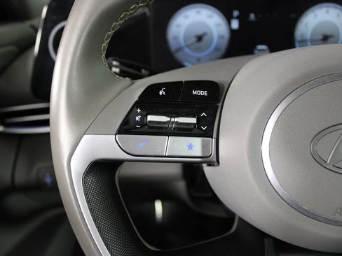 Certified 2024 Hyundai Elantra SEL w/ Convenience Package image 26