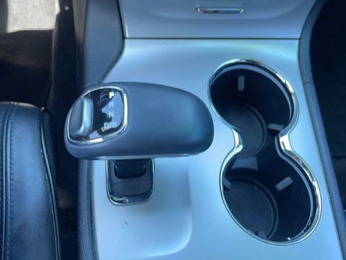 Used 2015 Jeep Grand Cherokee High Altitude RWD image 14