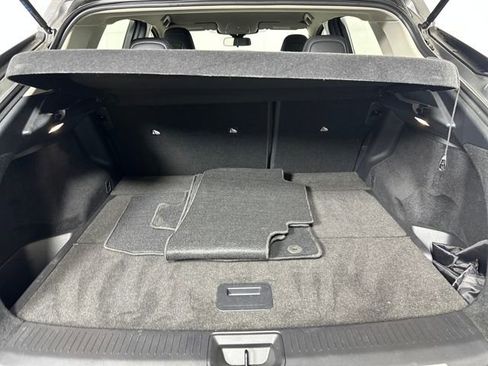 Used 2023 Nissan Ariya AWD image 26