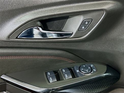 Used 2025 Chevrolet Trax RS w/ Driver Confidence Package image 15