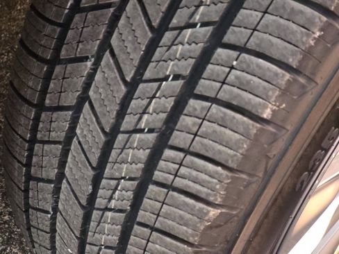 Used 2023 Toyota Highlander Limited image 21