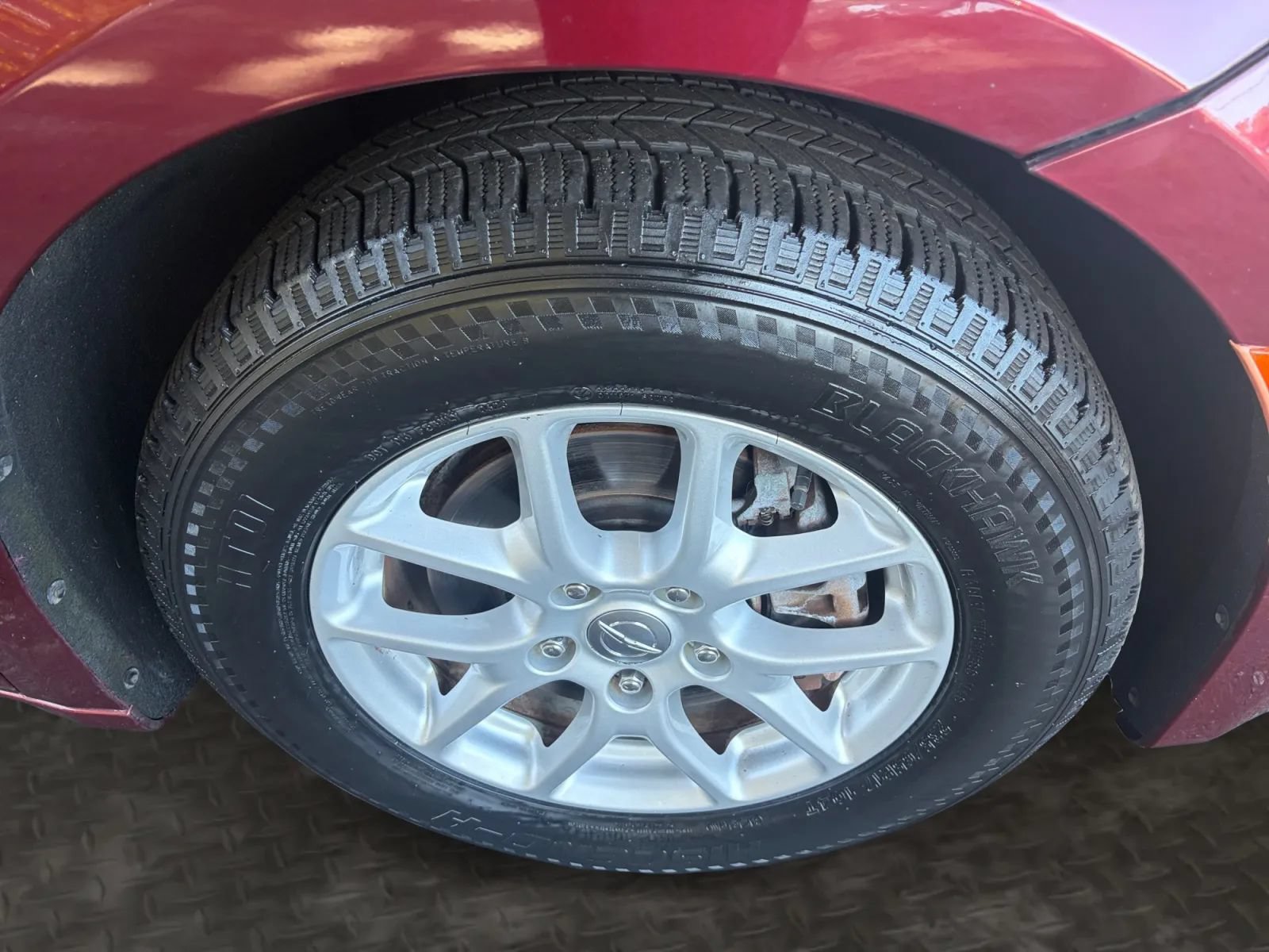 Used 2017 Chrysler Pacifica LX FWD image 38