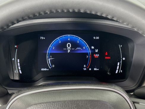 Used 2026 Toyota Corolla Cross LE image 16