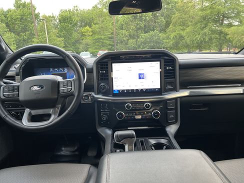 Used 2024 Ford F150 Lariat w/ FX4 Off-Road Package AWD/4WD image 26