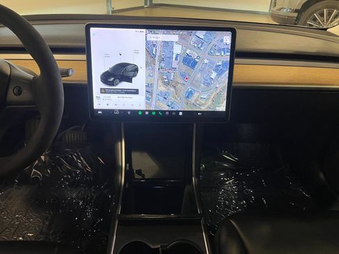 Used 2018 Tesla Model 3 Performance AWD/4WD image 14
