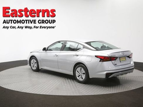 Used 2023 Nissan Altima 2.5 S FWD image 62