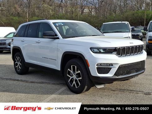 Used 2024 Jeep Grand Cherokee Limited AWD/4WD image 2