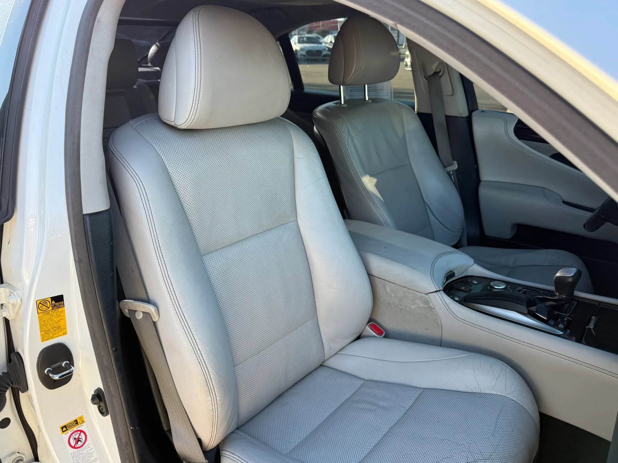 Used 2013 Lexus LS 460 AWD w/ Comfort Pkg image 28
