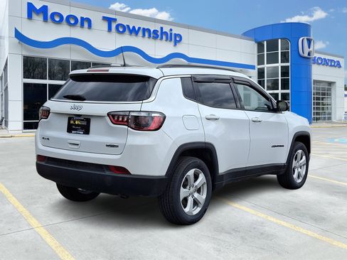 Used 2022 Jeep Compass Latitude w/ Sun and Sound Group image 6