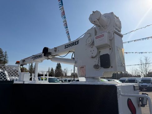 Used 2019 Ford F550 XLT image 17