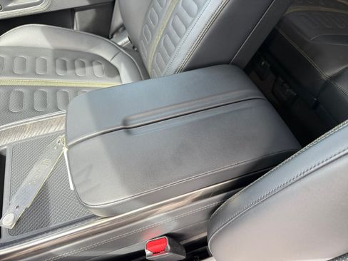 Used 2023 Rivian R1T Adventure AWD/4WD image 14