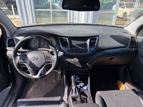 Used 2017 Hyundai Tucson Limited w/ Limited Ultimate Package 03 image 13